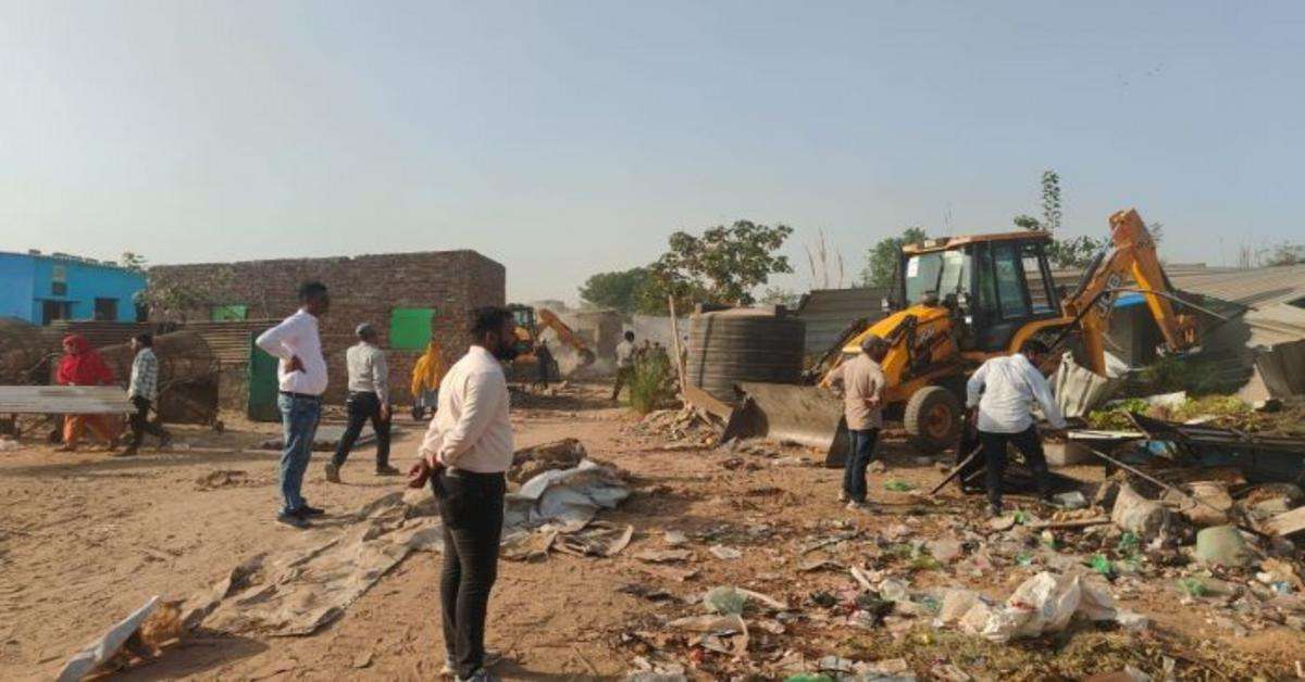 "Gujarat HC Allows Demolition of Illegal Construction at Chandola Lake, Rejects Muslim Party's Petitions"