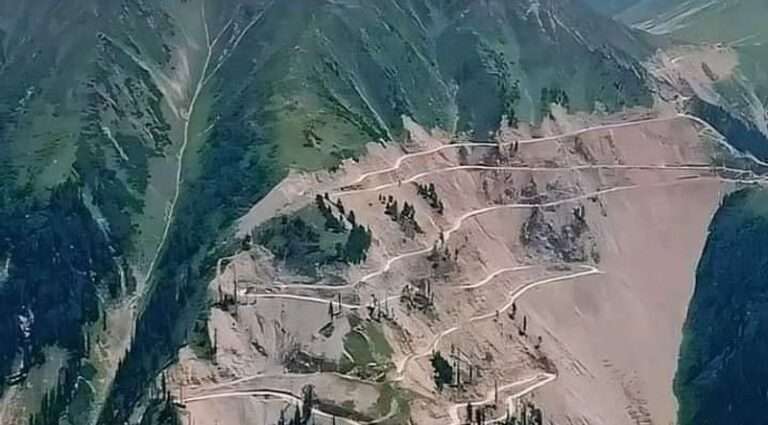 Jammu Srinagar National Highway Closed, Mughal Road Provides Alternative