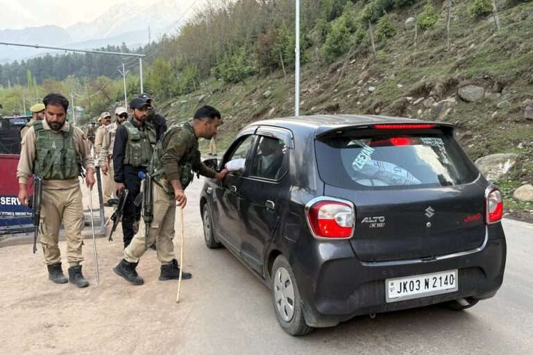 Militant Attack in Kashmir: One Dead, Seven Injured