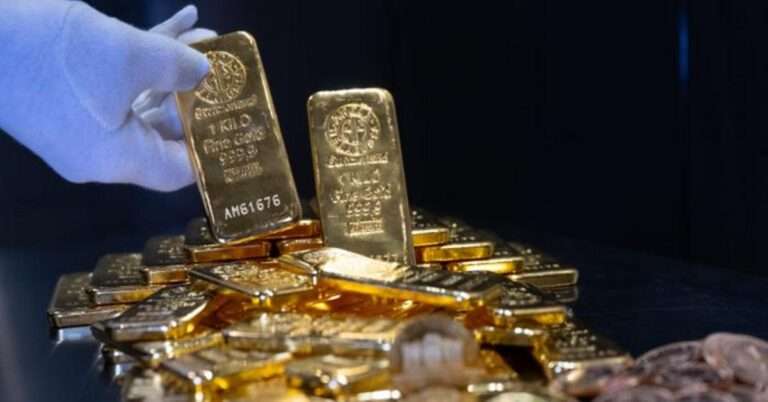 Exploring the Record-Breaking Gold Price Rally of 2025