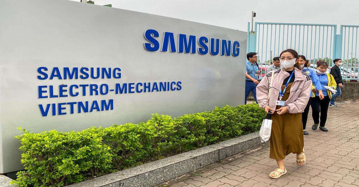 Samsung Shifts Smartphone Production to Vietnam, India Amid US Tariffs