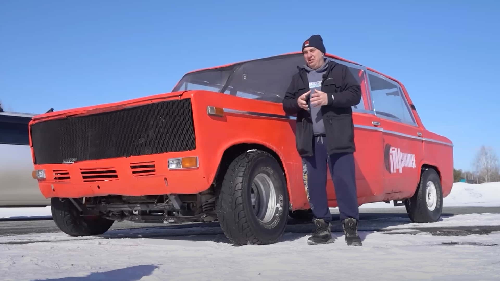 This Supersized Lada With Two Engines Can Drift